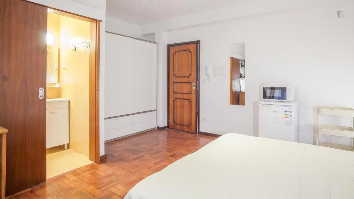 Residencia Laranjeira Hostel Порто Екстериор снимка